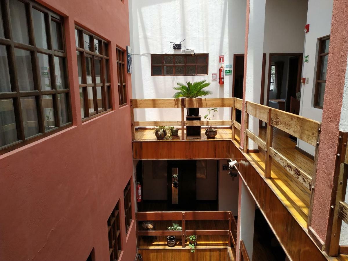 Aleida'S Hostal Puembo Ngoại thất bức ảnh