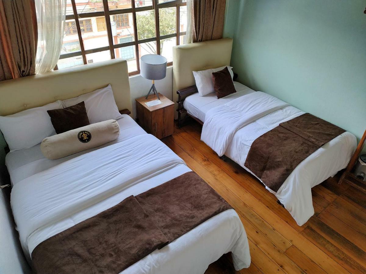 Aleida'S Hostal Puembo Ngoại thất bức ảnh
