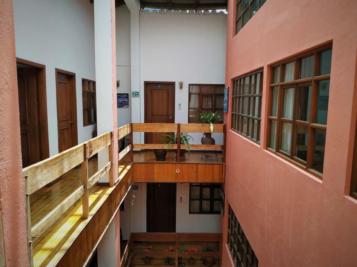 Aleida'S Hostal Puembo Ngoại thất bức ảnh