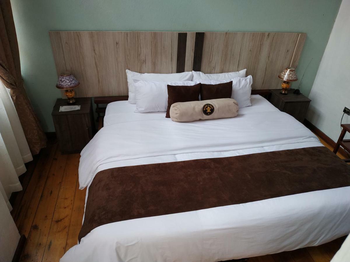 Aleida'S Hostal Puembo Ngoại thất bức ảnh