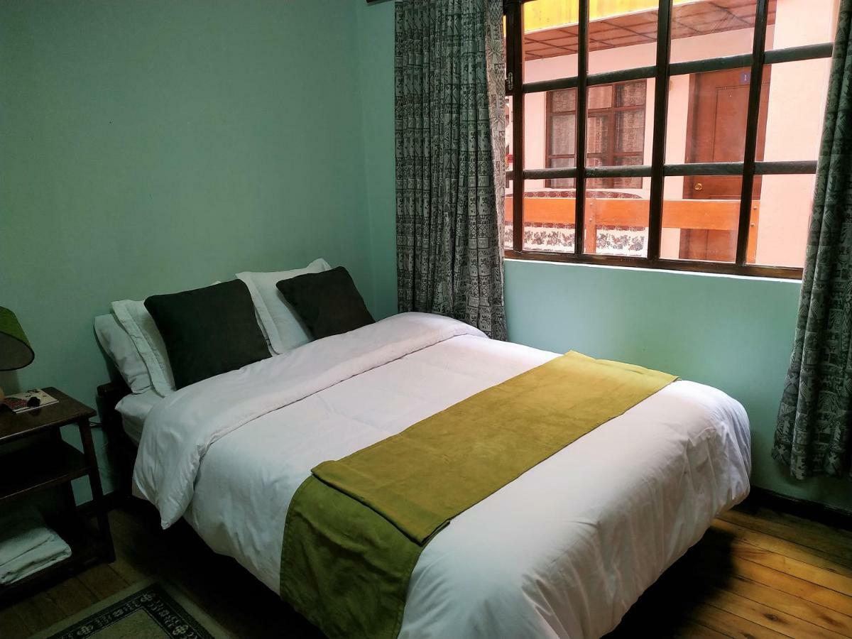 Aleida'S Hostal Puembo Ngoại thất bức ảnh