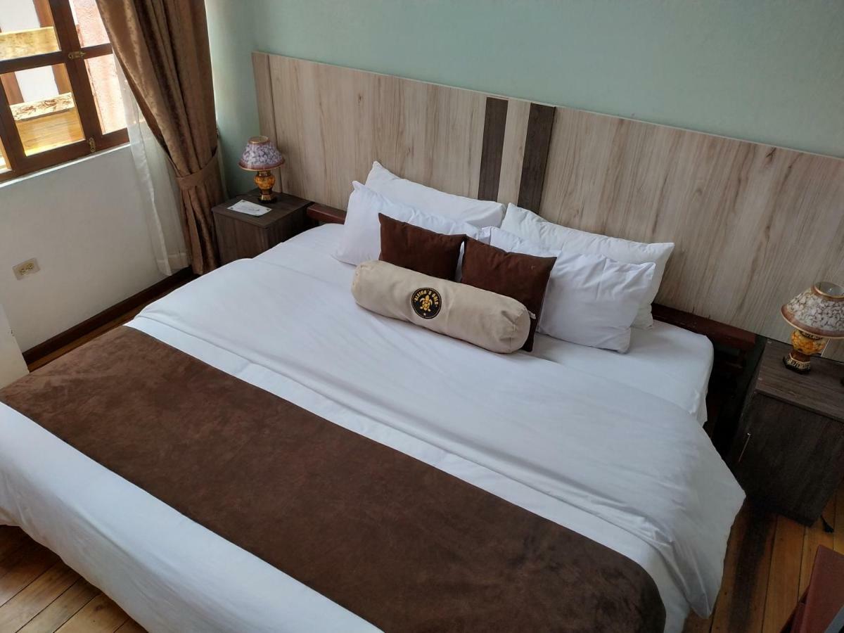 Aleida'S Hostal Puembo Ngoại thất bức ảnh