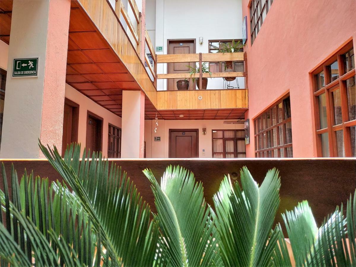 Aleida'S Hostal Puembo Ngoại thất bức ảnh