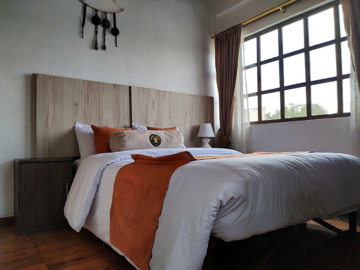 Aleida'S Hostal Puembo Ngoại thất bức ảnh