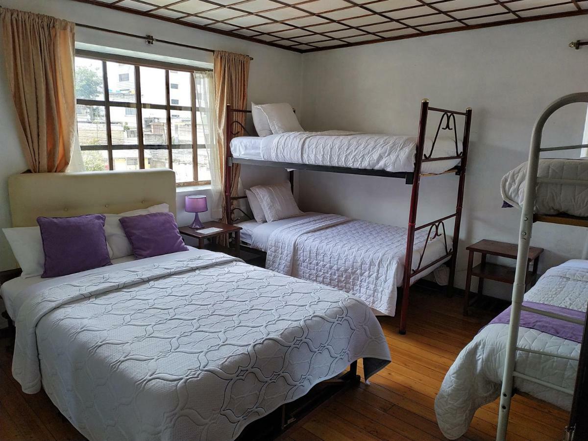 Aleida'S Hostal Puembo Ngoại thất bức ảnh